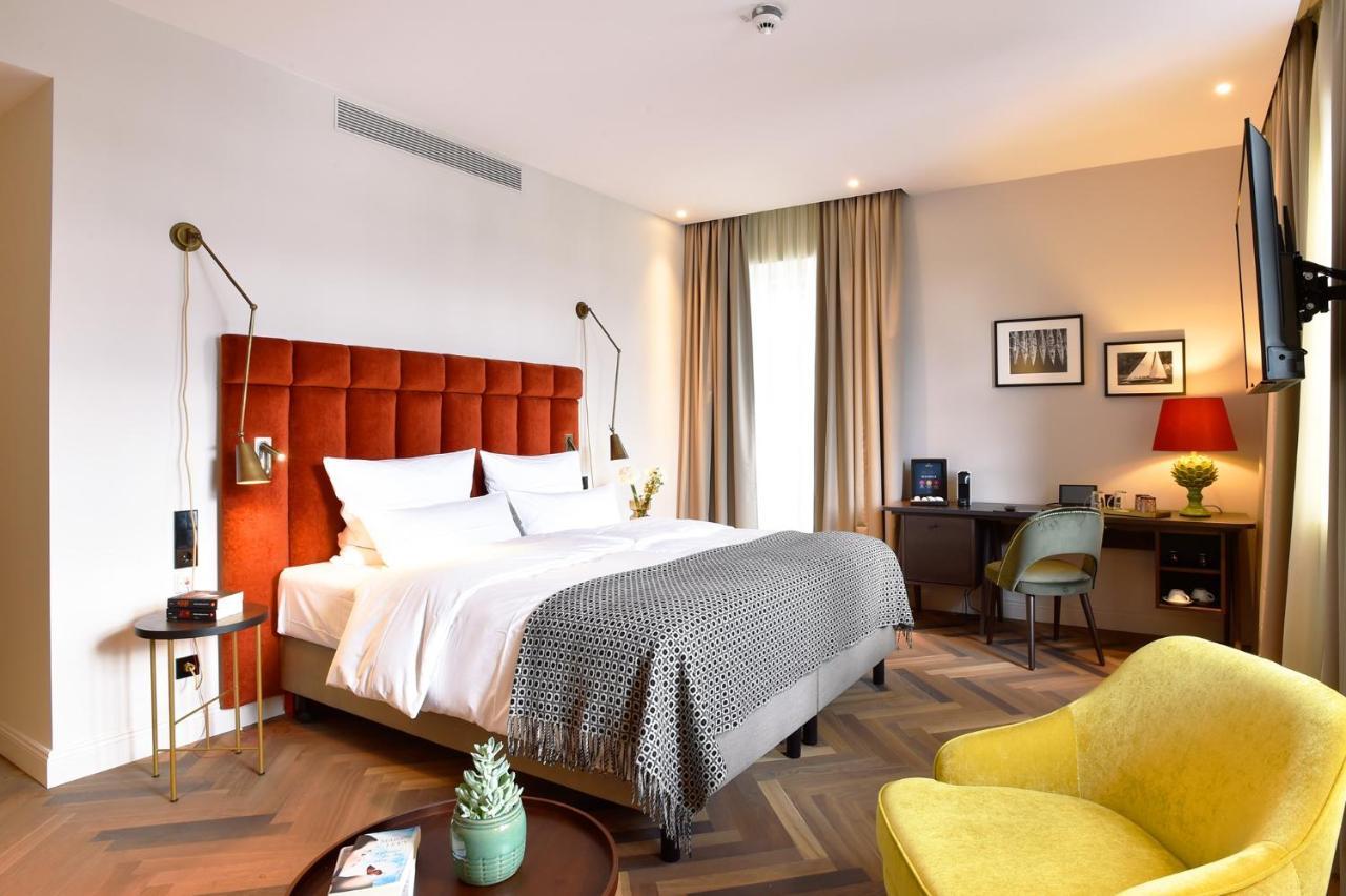 Das James Flensburg Exterior foto Deluxe room