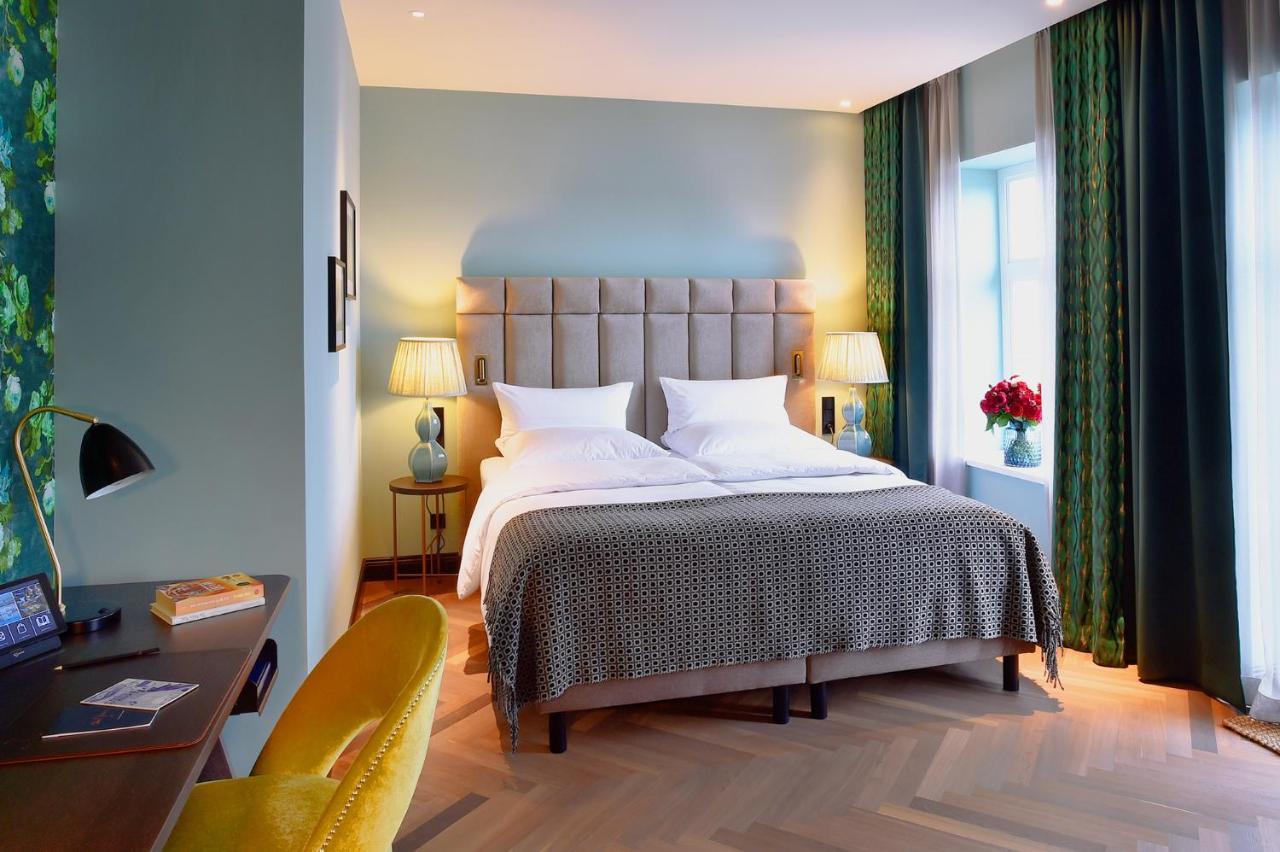 Das James Flensburg Exterior foto A room at the hotel